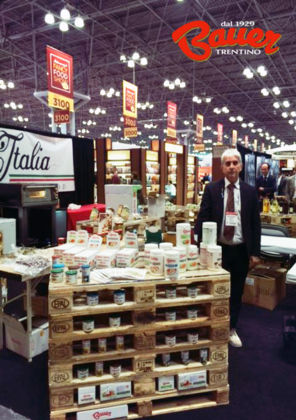 Bauer-summer-fancy-food-show-stand-2015-linea-bio